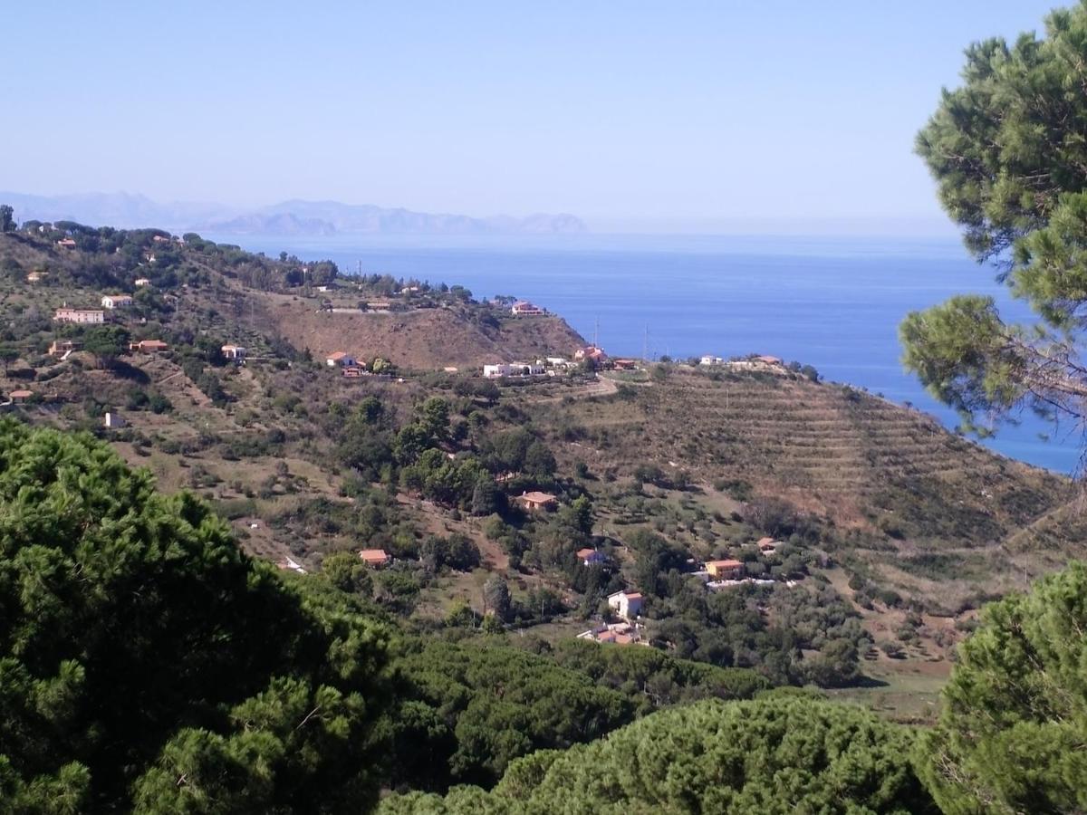 Incantevole Villa Con Vista Mozzafiato 切法卢 外观 照片