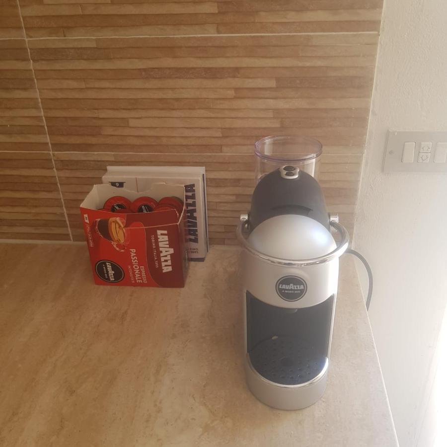 Incantevole Villa Con Vista Mozzafiato 切法卢 外观 照片